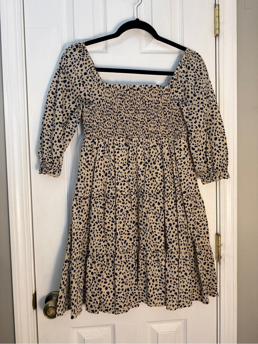 Crown and Ivy kids, girls size XL dress